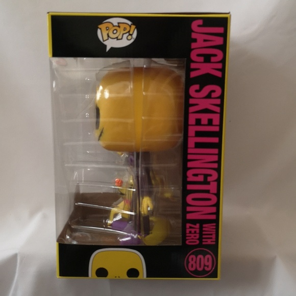 Brand New Disney Funko Pop 809 Jumbo Extra Large Jack Skellington & Zero *glows* - Picture 6 of 8
